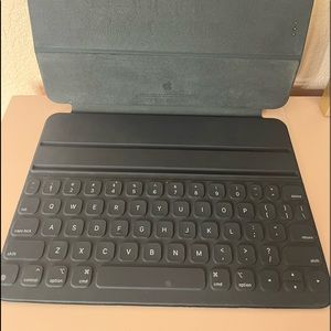 Apple Smart Keyboard 7th generation